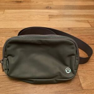 Army green lulu lemon crossbody bag